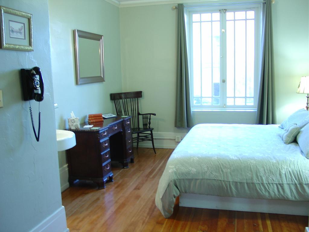 Centralia Square Grand Ballroom And Vintage Hotel Rom bilde