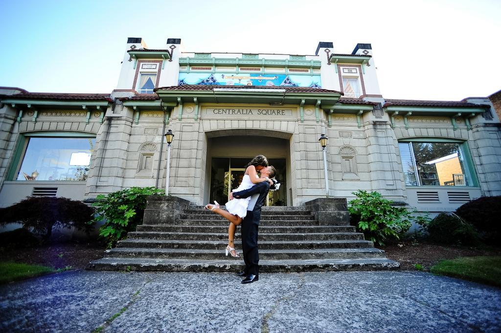 Centralia Square Grand Ballroom And Vintage Hotel Eksteriør bilde